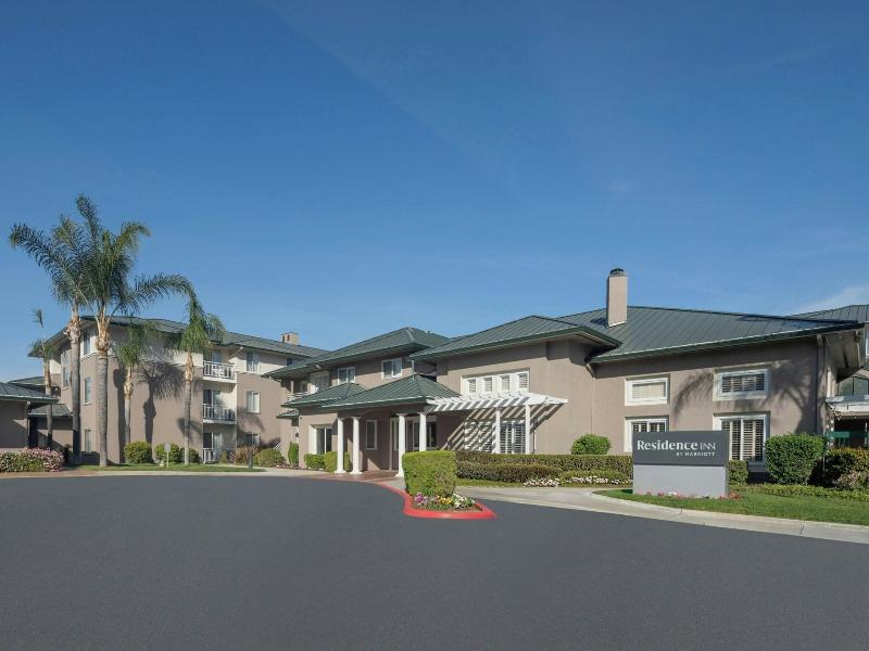Residence Inn Santa Clarita Valencia image