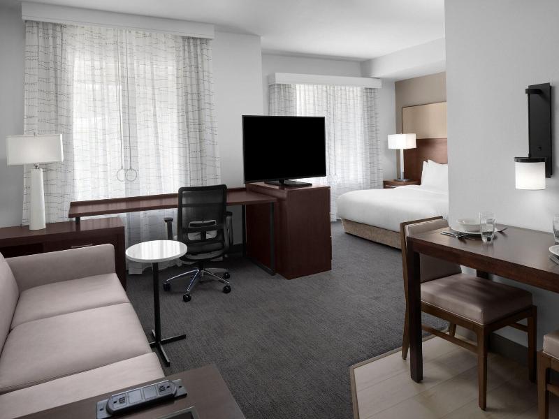 Residence Inn Santa Clarita Valencia image