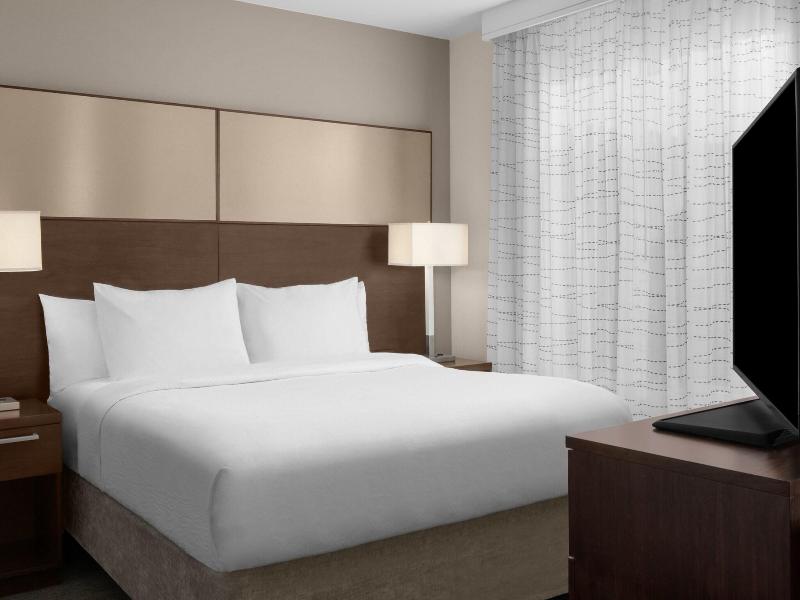 Residence Inn Santa Clarita Valencia image