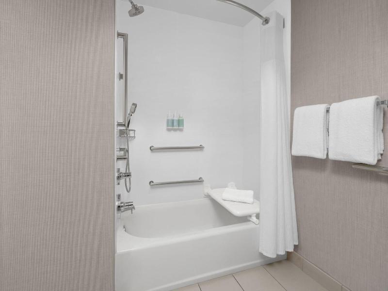 Residence Inn Santa Clarita Valencia image