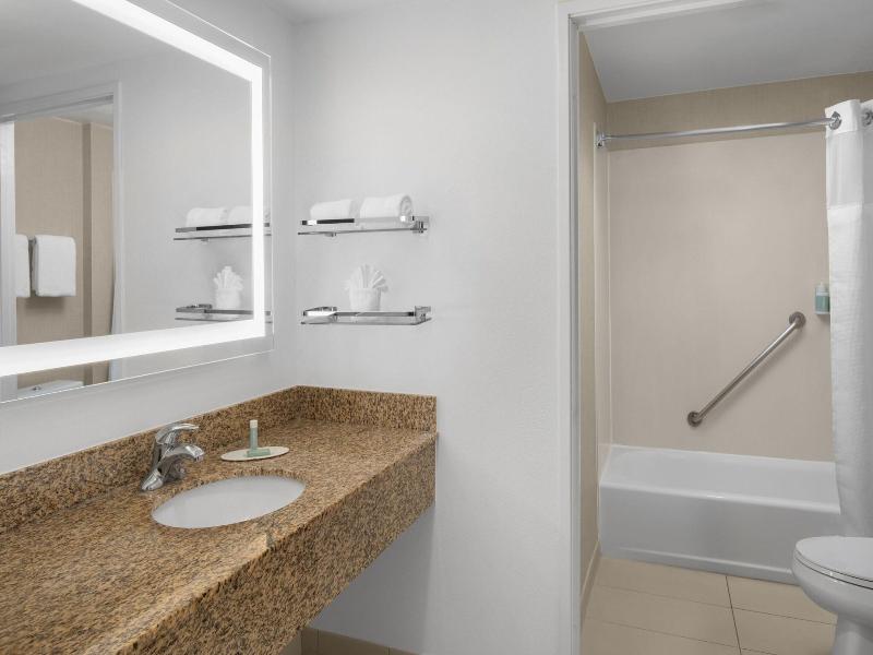 Residence Inn Santa Clarita Valencia image