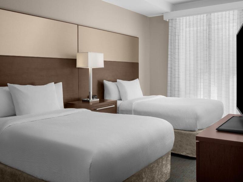 Residence Inn Santa Clarita Valencia image