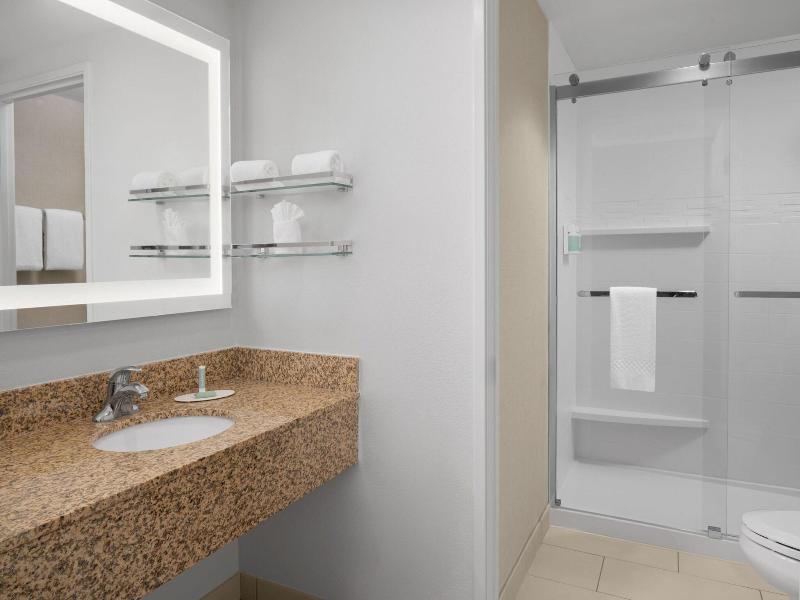 Residence Inn Santa Clarita Valencia image