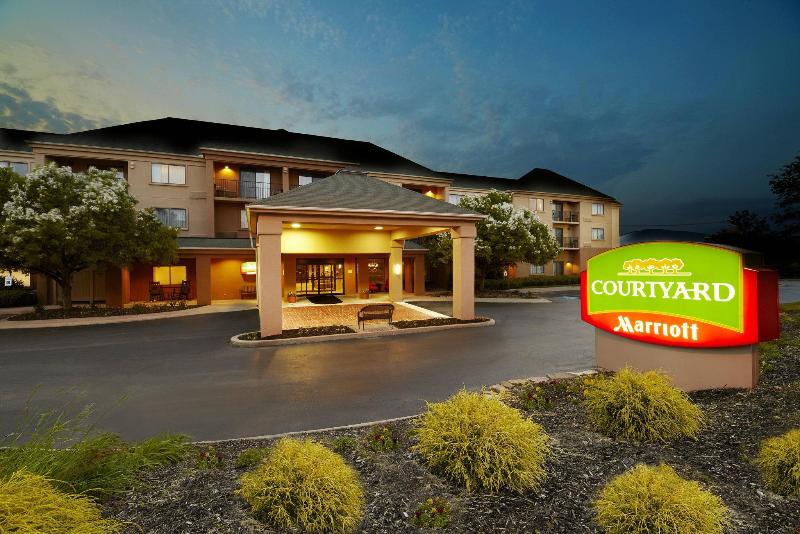 Courtyard By Marriott State College