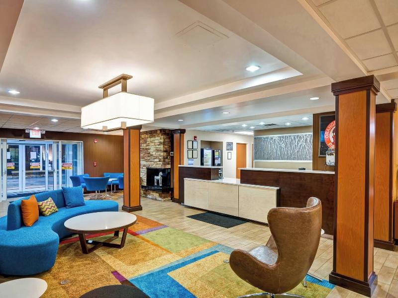 Fairfield Inn Suites Christiansburg image