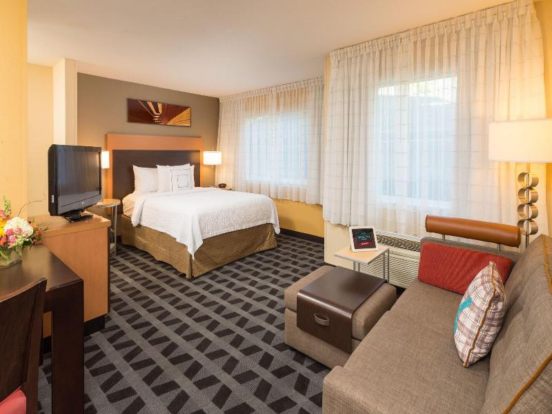 Townplace Suites Bend Near Mt Bachelor image