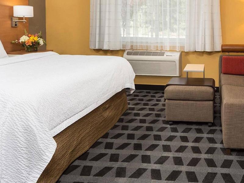 Townplace Suites Bend Near Mt Bachelor image
