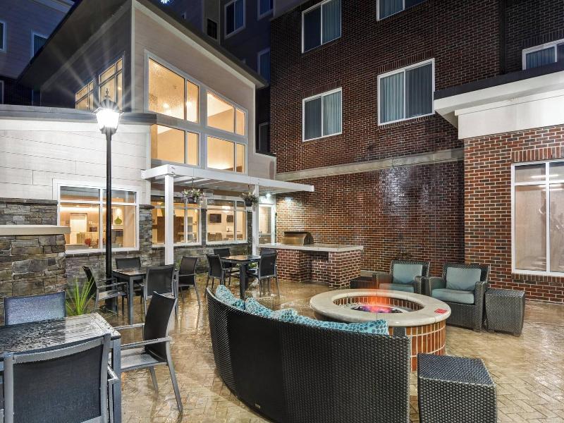 Residence Inn Milwaukee North Glendale image