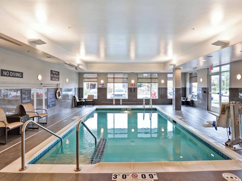 Residence Inn Milwaukee North Glendale image