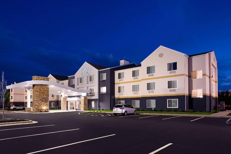Fairfield Inn Suites Beloit image