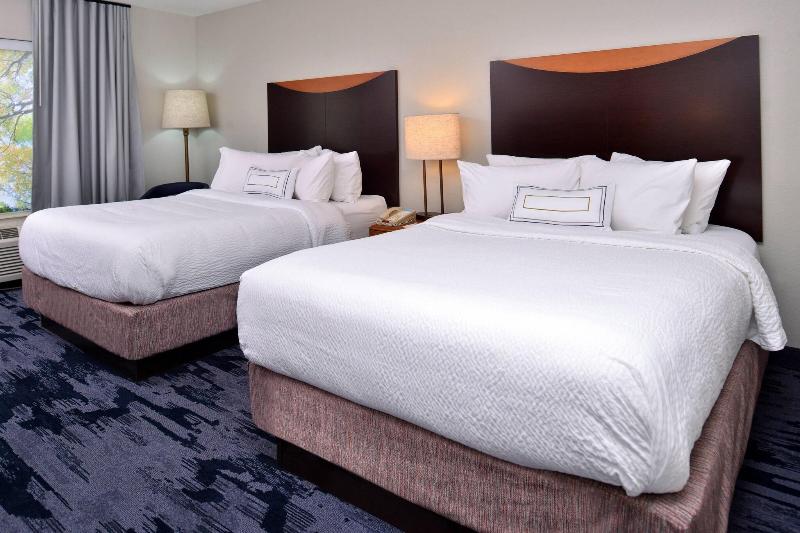 Fairfield Inn Suites Beloit image