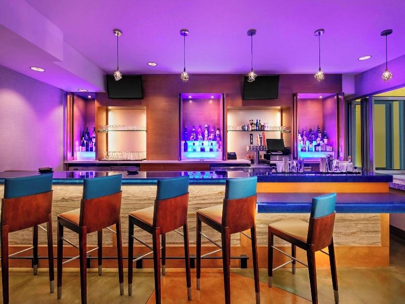 Towneplace Suites San Diego Downtown image