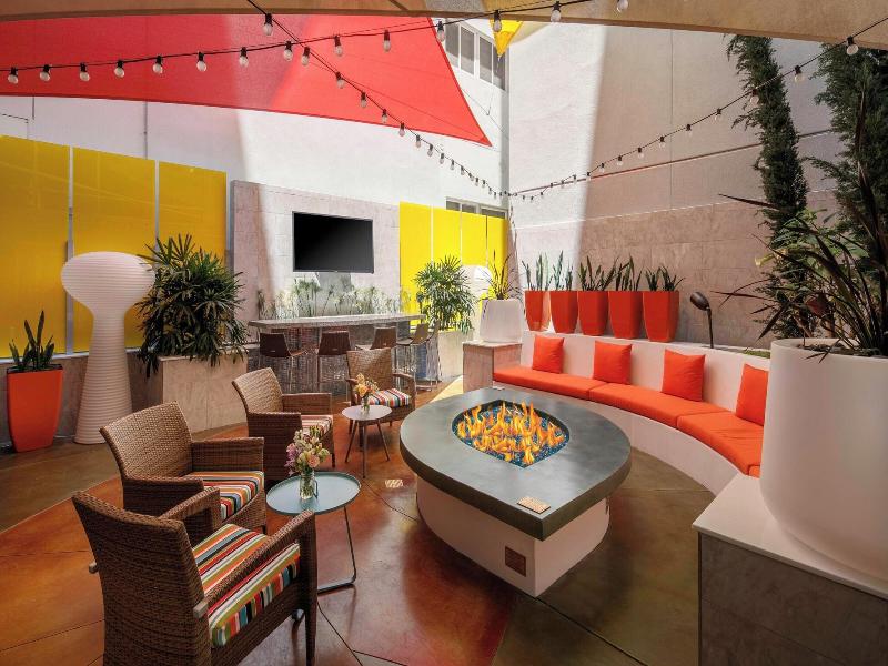 Towneplace Suites San Diego Downtown image