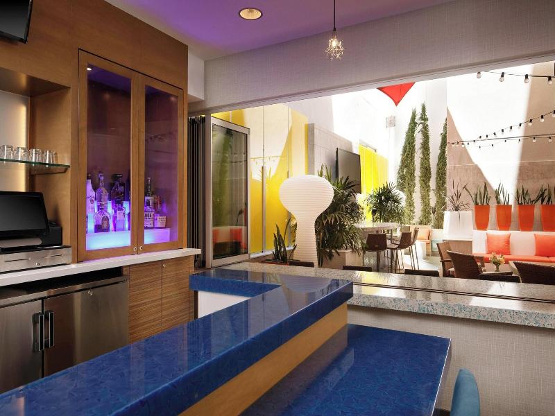 Towneplace Suites San Diego Downtown image