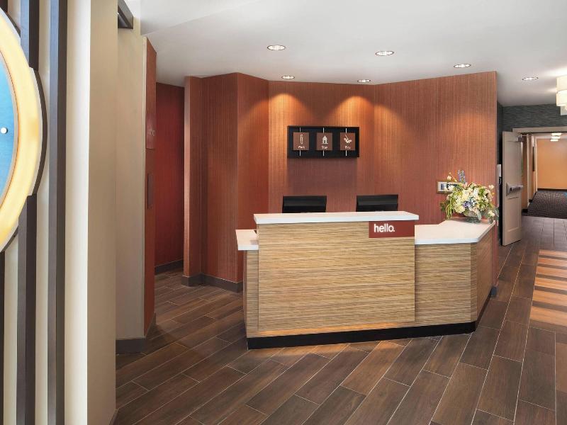 Towneplace Suites San Diego Downtown image