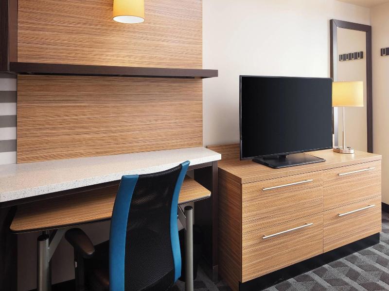 Towneplace Suites San Diego Downtown image