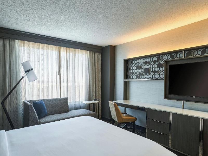 Bridgewater Marriott image