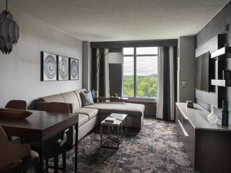 Bridgewater Marriott image