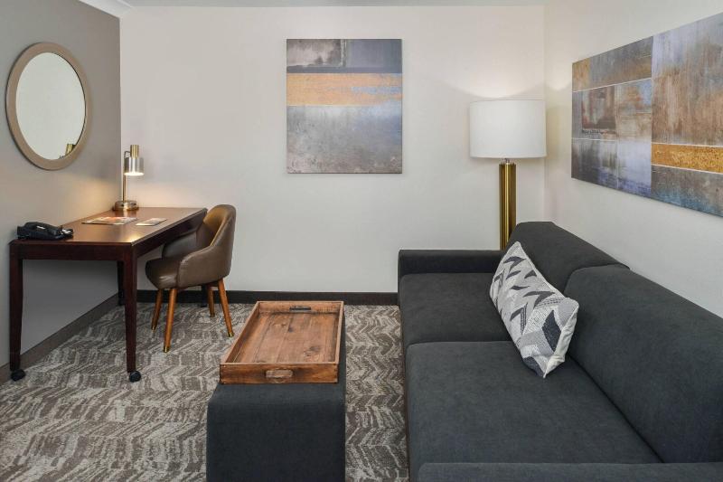 Springhill Suites Lancaster Palmdale image
