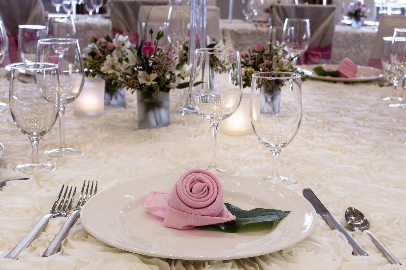 Fairfield Inn Suites Fair Oaks Farms image