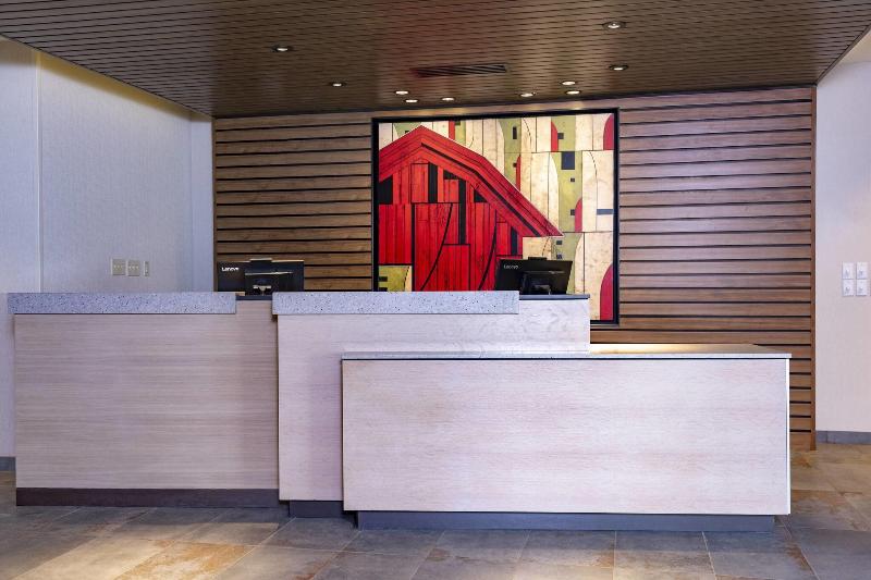 Fairfield Inn Suites Fair Oaks Farms image