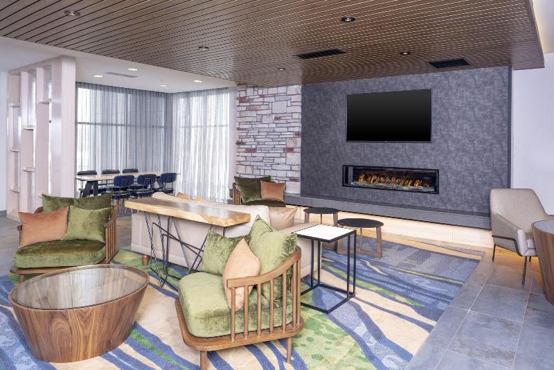 Fairfield Inn Suites Fair Oaks Farms image