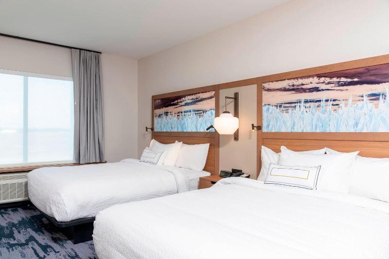 Fairfield Inn Suites Fair Oaks Farms image