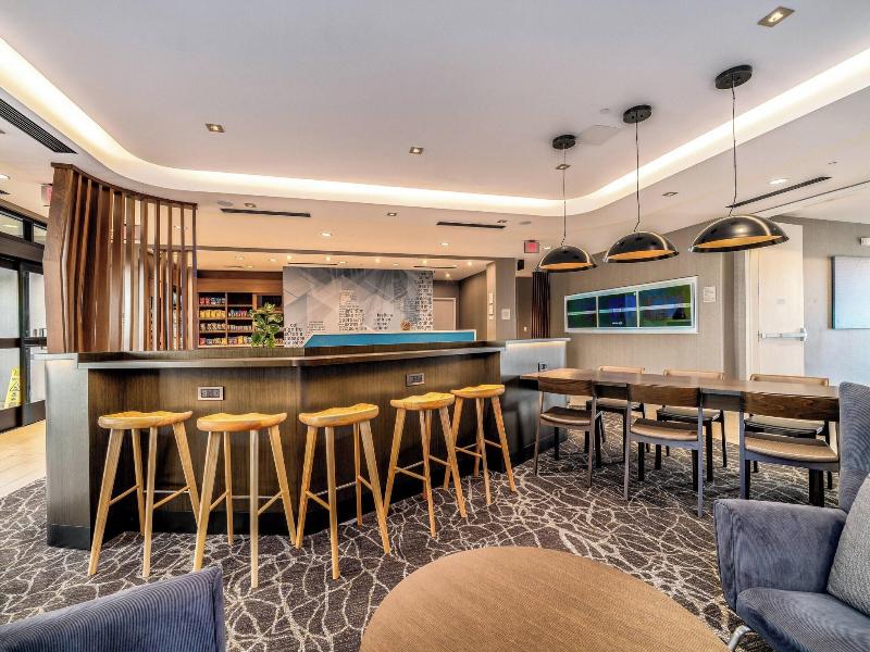 Springhill Suites Oakland Airport image