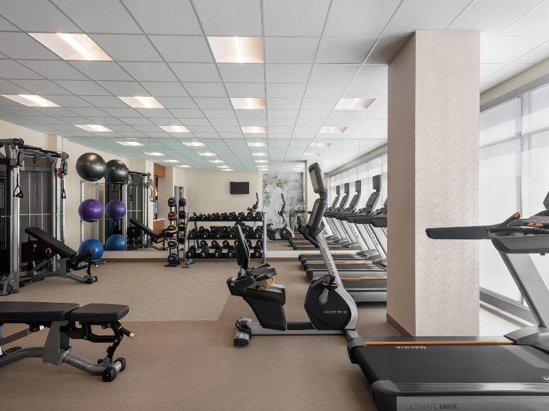 Springhill Suites Milwaukee West Wauwatosa image