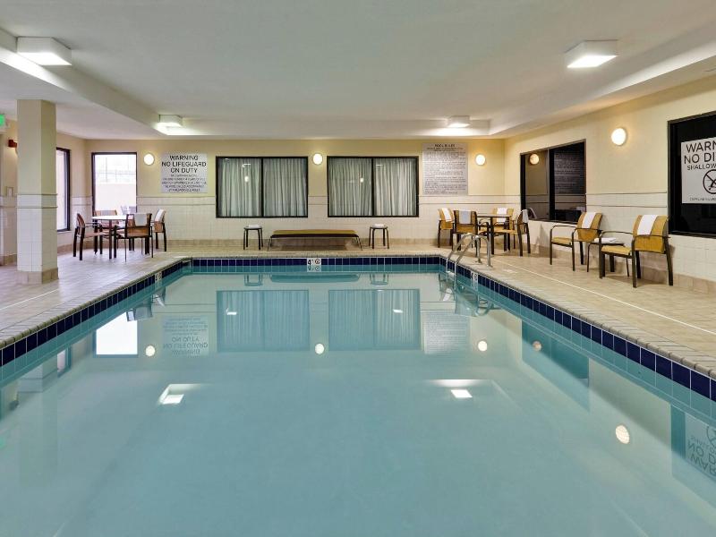 Courtyard by Marriott Chicago Southeast/Hammond image