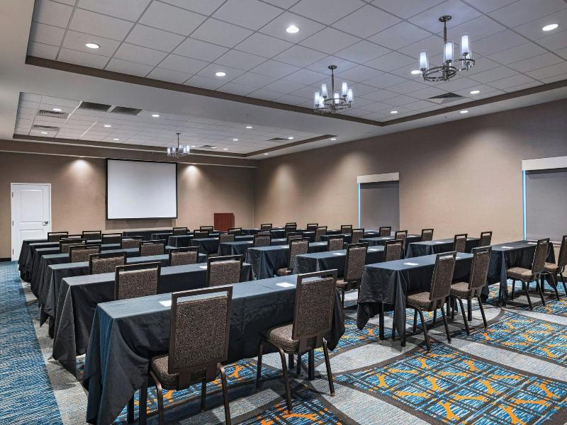 Towneplace Suites by Marriott Ames image