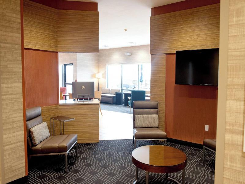 Towneplace Suites by Marriott Ames image