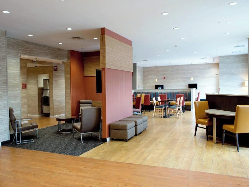 Towneplace Suites by Marriott Ames image