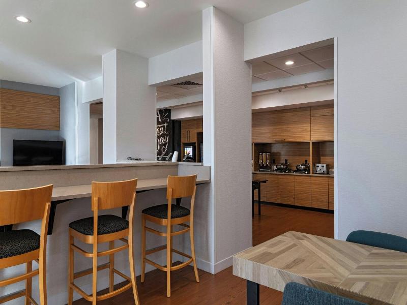 Towneplace Suites by Marriott Ames image