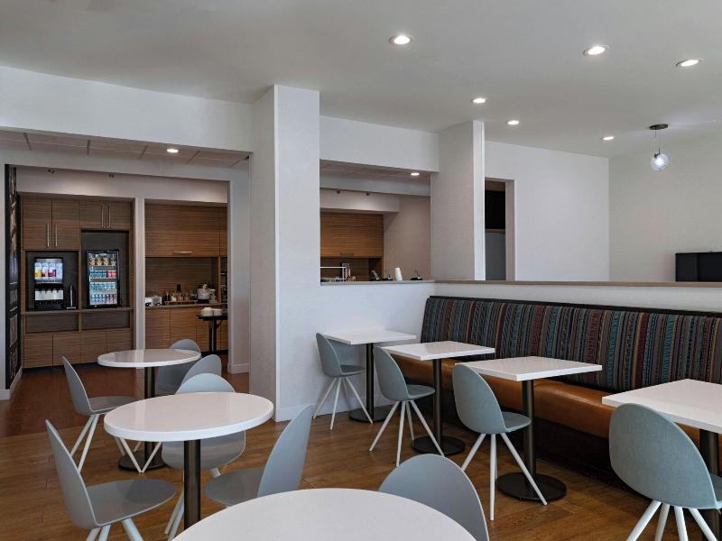 Towneplace Suites by Marriott Ames image