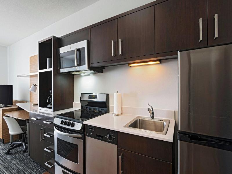 Towneplace Suites by Marriott Ames image