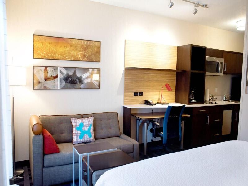 Towneplace Suites by Marriott Ames image