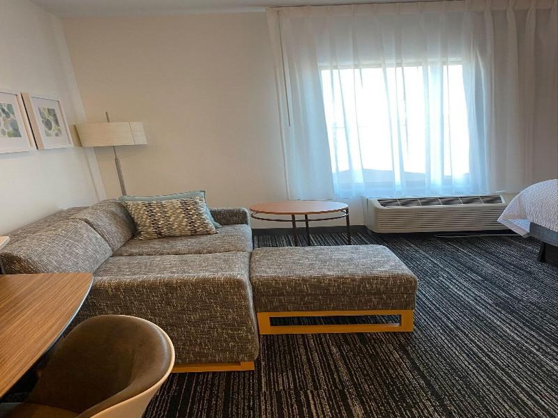 Towneplace Suites by Marriott Ames image