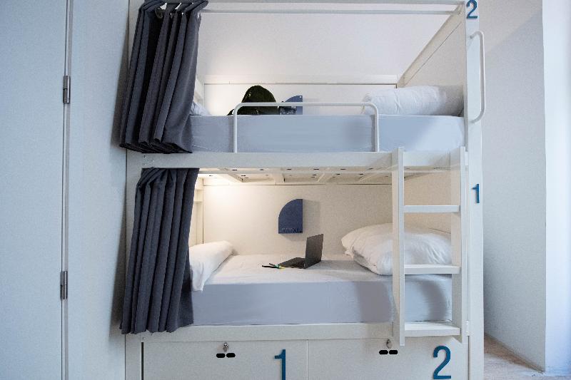 Room Gran Via 4