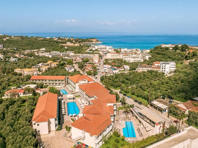 Karras Grande Resort — exterior view