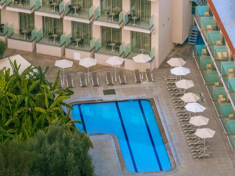 Karras Grande Resort image