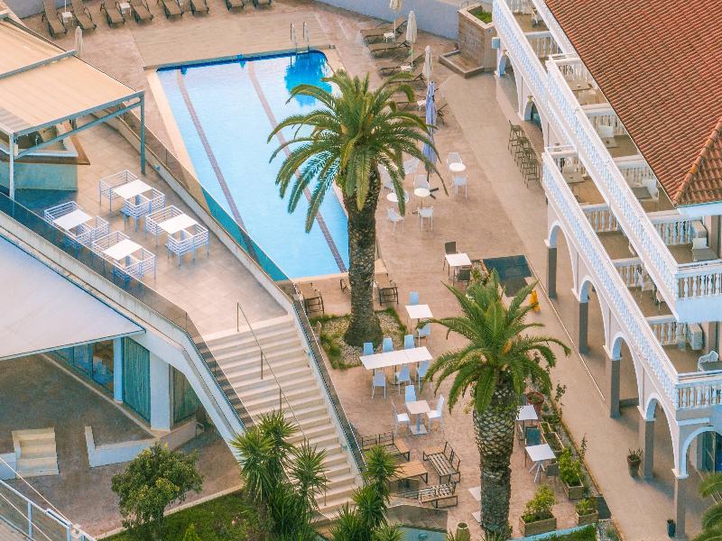 Karras Grande Resort image