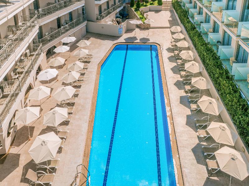 Karras Grande Resort image