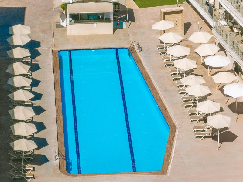 Karras Grande Resort image