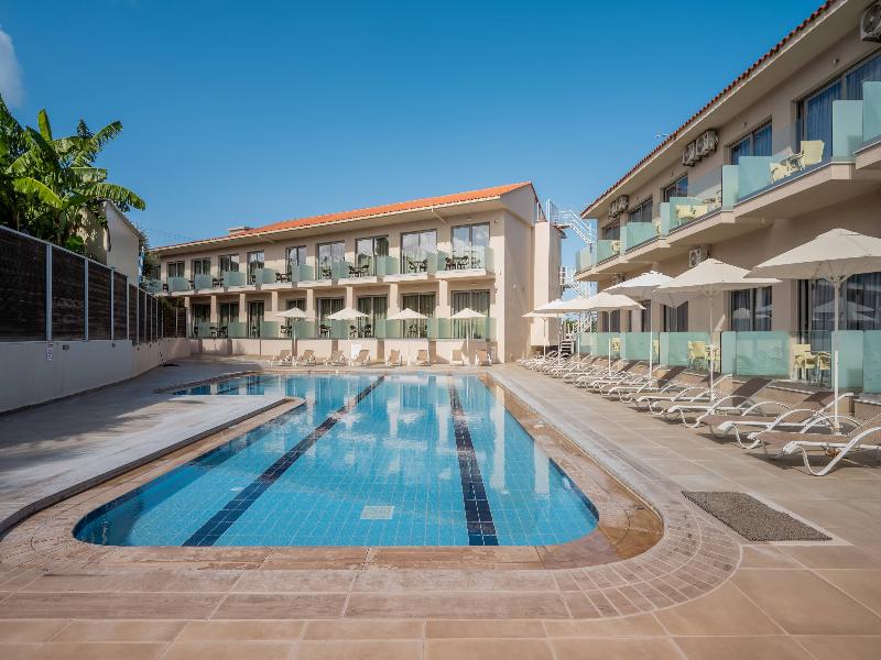 Karras Grande Resort image