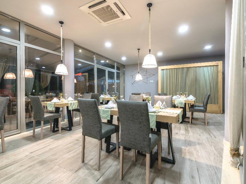 Karras Grande Resort image