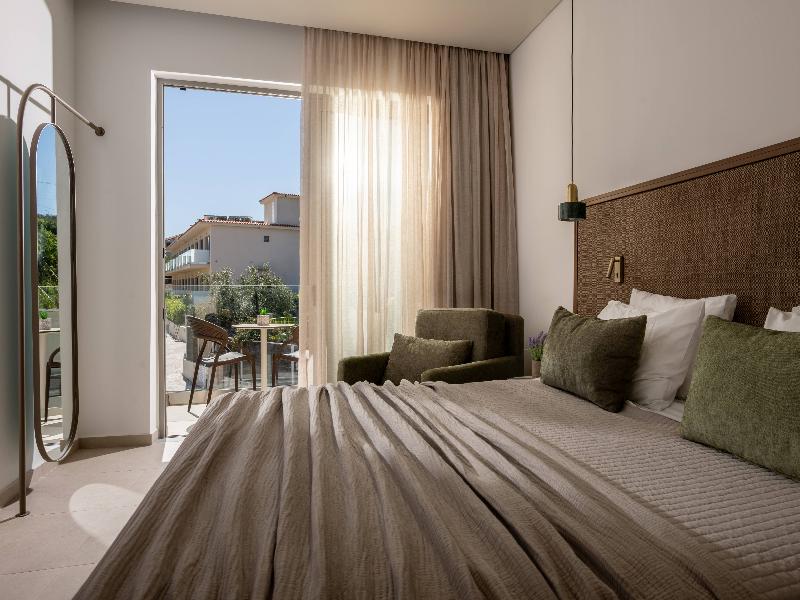 Karras Grande Resort image