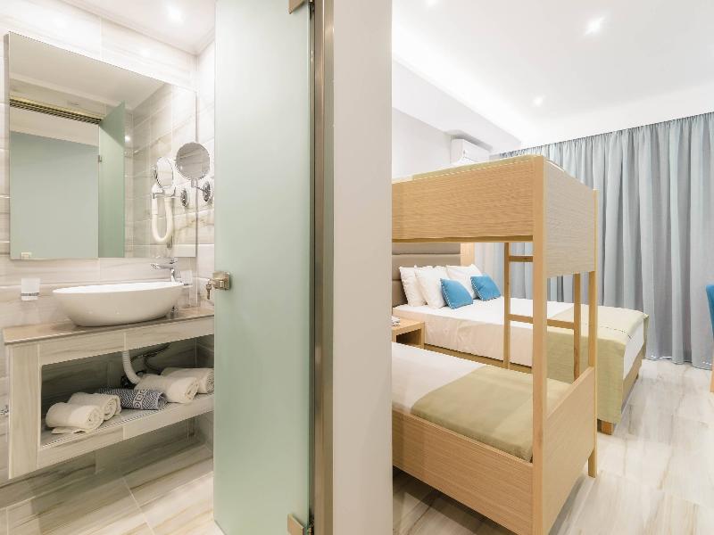 Karras Grande Resort image