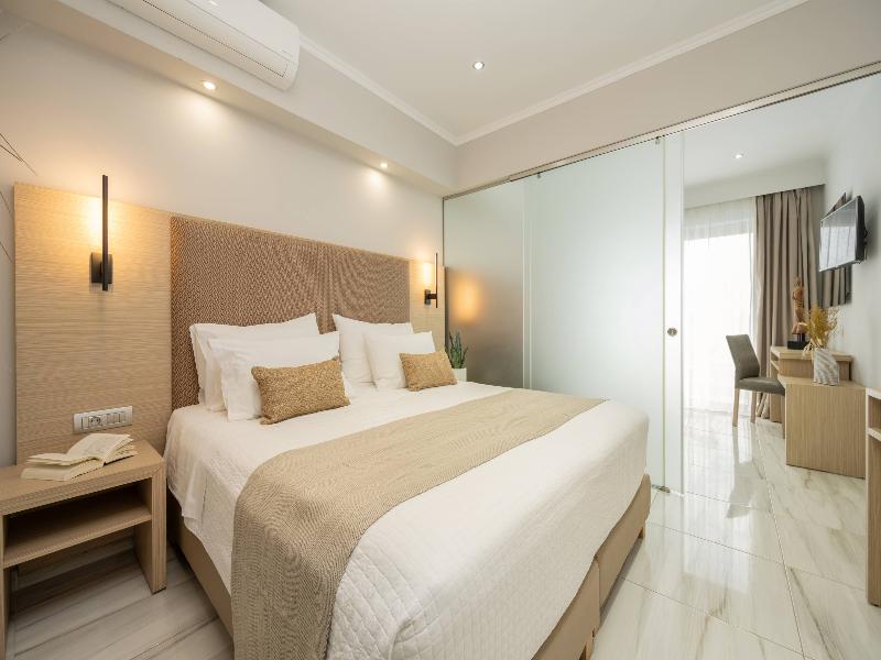 Karras Grande Resort image