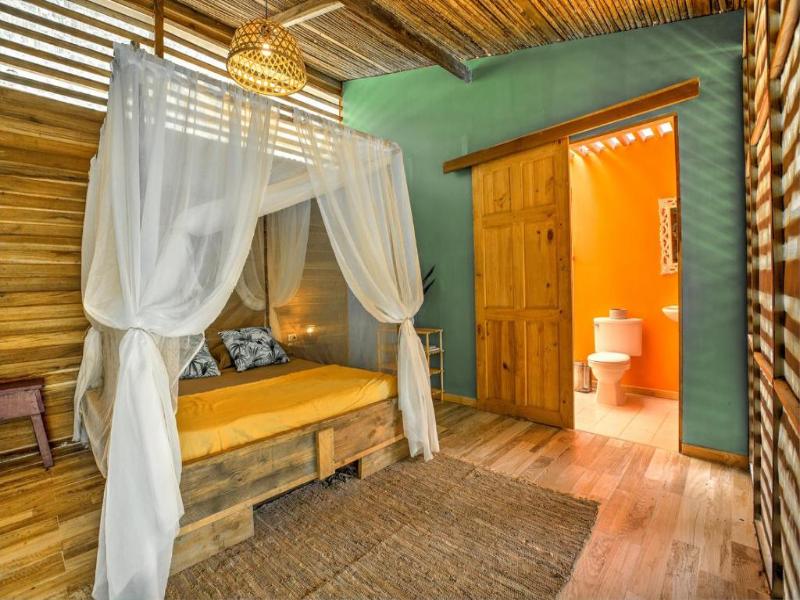 La Shamana Ecolodge image